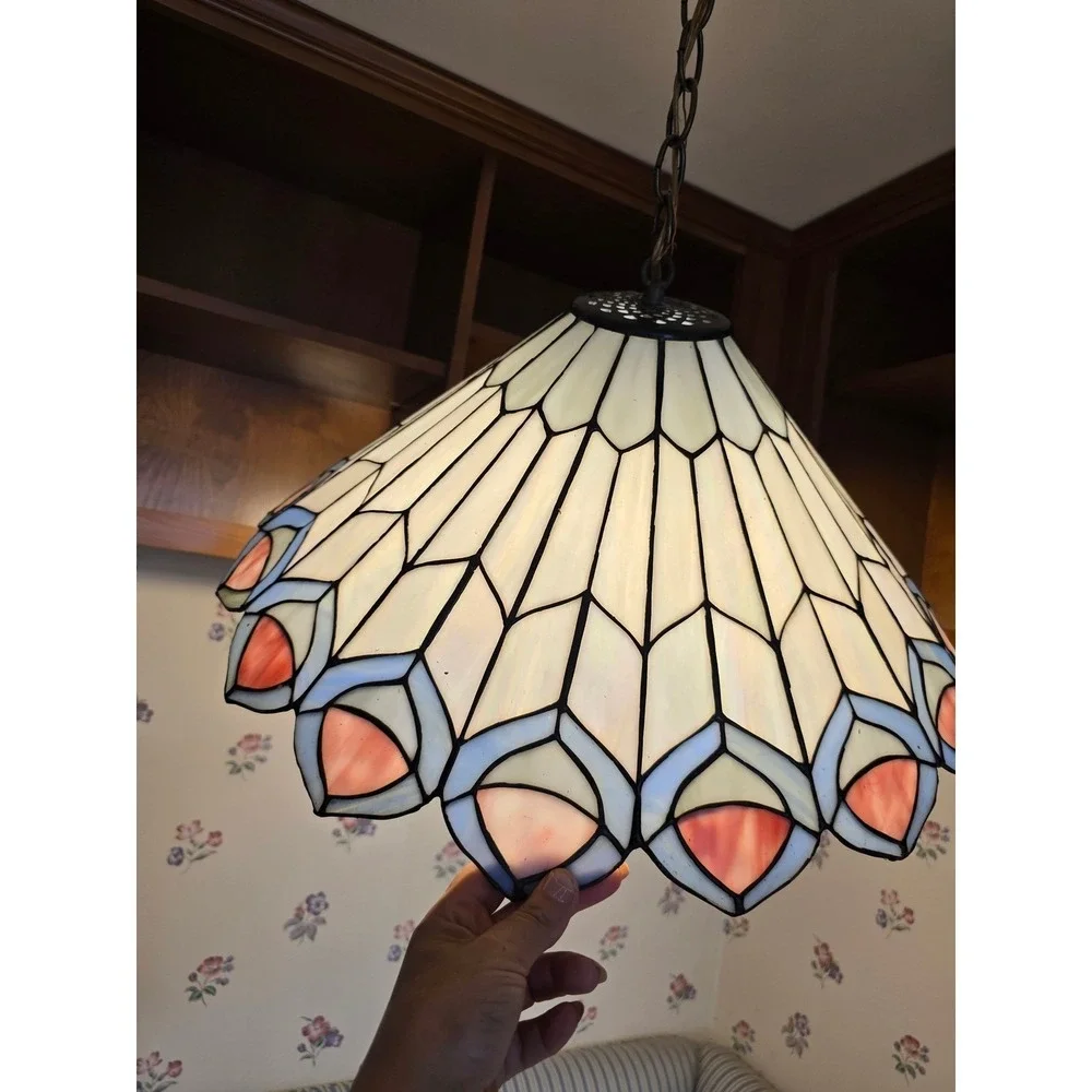 Tiffany Style Stained Glass Pendant Light Peacock Feather Slag Glass Lamp Cream